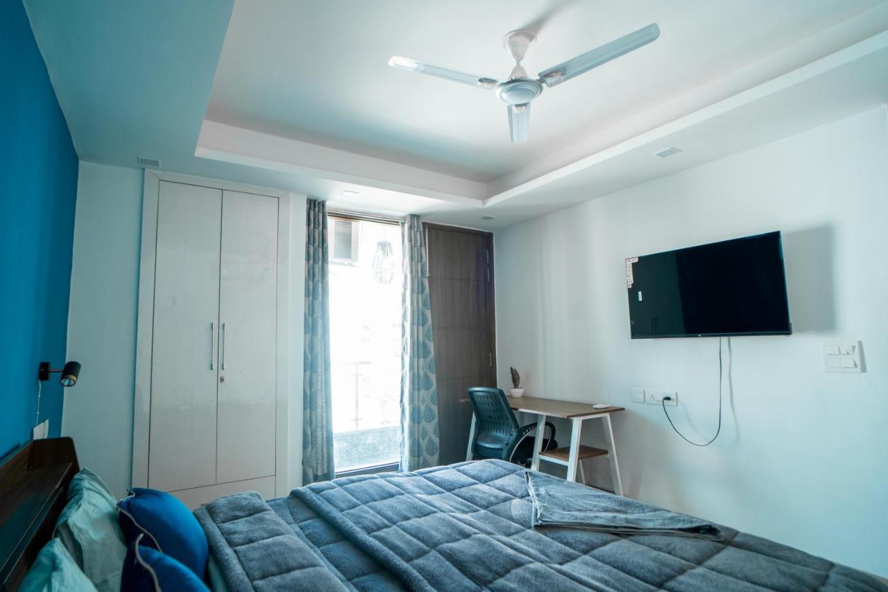 Flxho Uno - Serviced Apartment & Rooms - Golf Course Road Гургаон Экстерьер фото