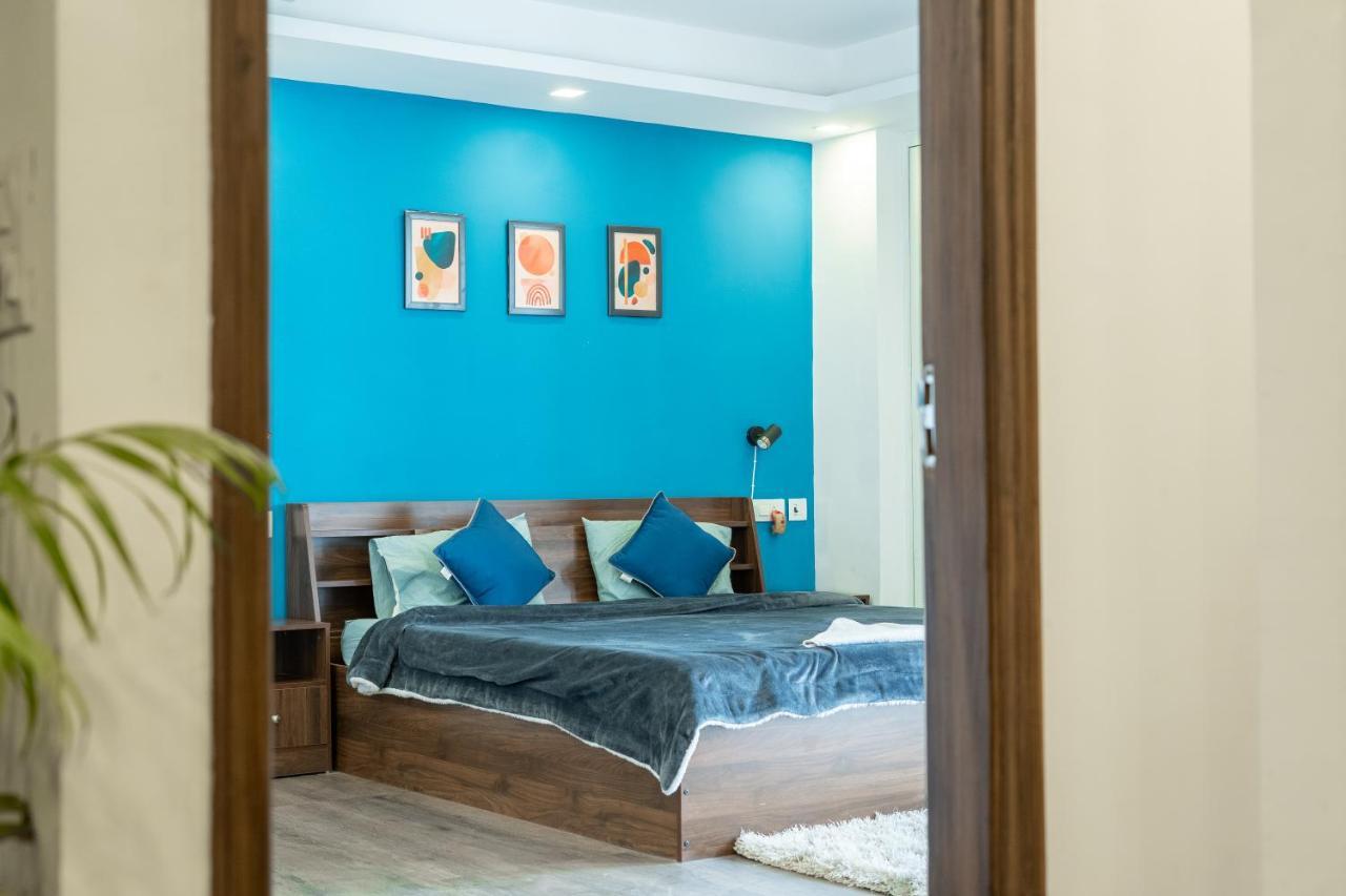 Flxho Uno - Serviced Apartment & Rooms - Golf Course Road Гургаон Экстерьер фото