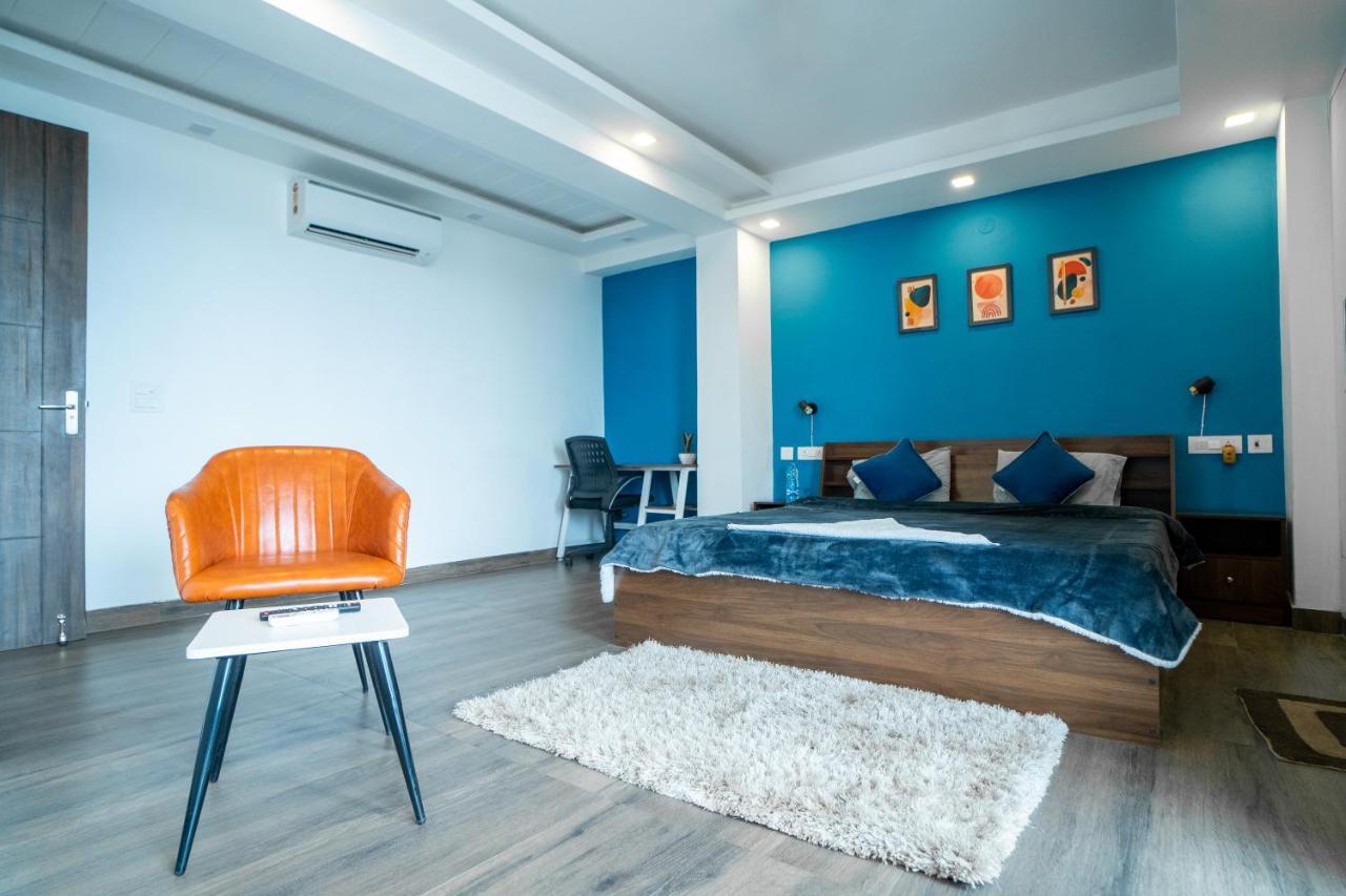 Flxho Uno - Serviced Apartment & Rooms - Golf Course Road Гургаон Экстерьер фото