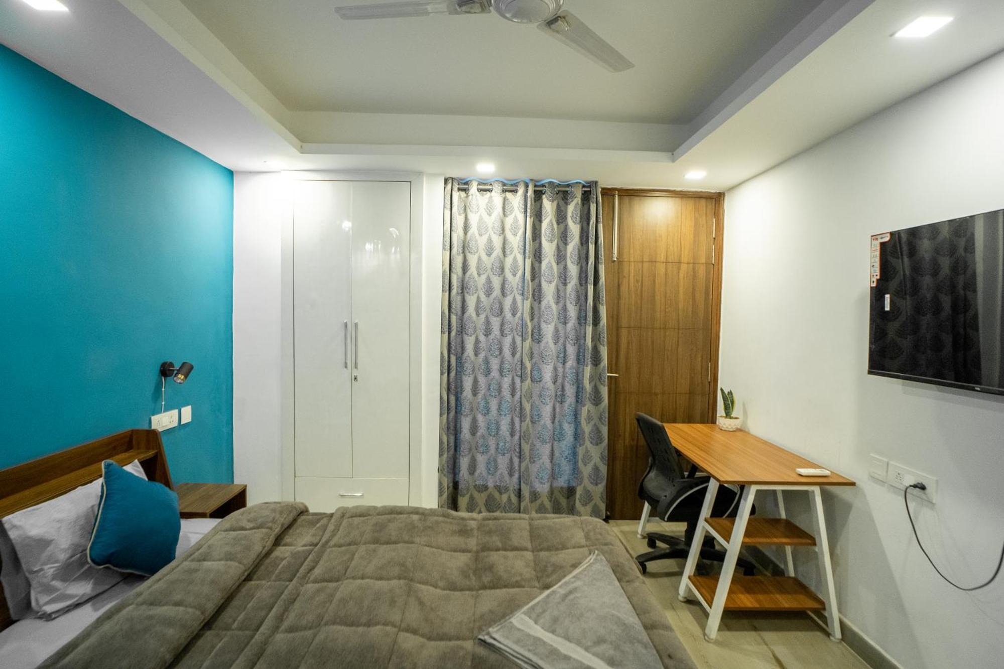 Flxho Uno - Serviced Apartment & Rooms - Golf Course Road Гургаон Экстерьер фото